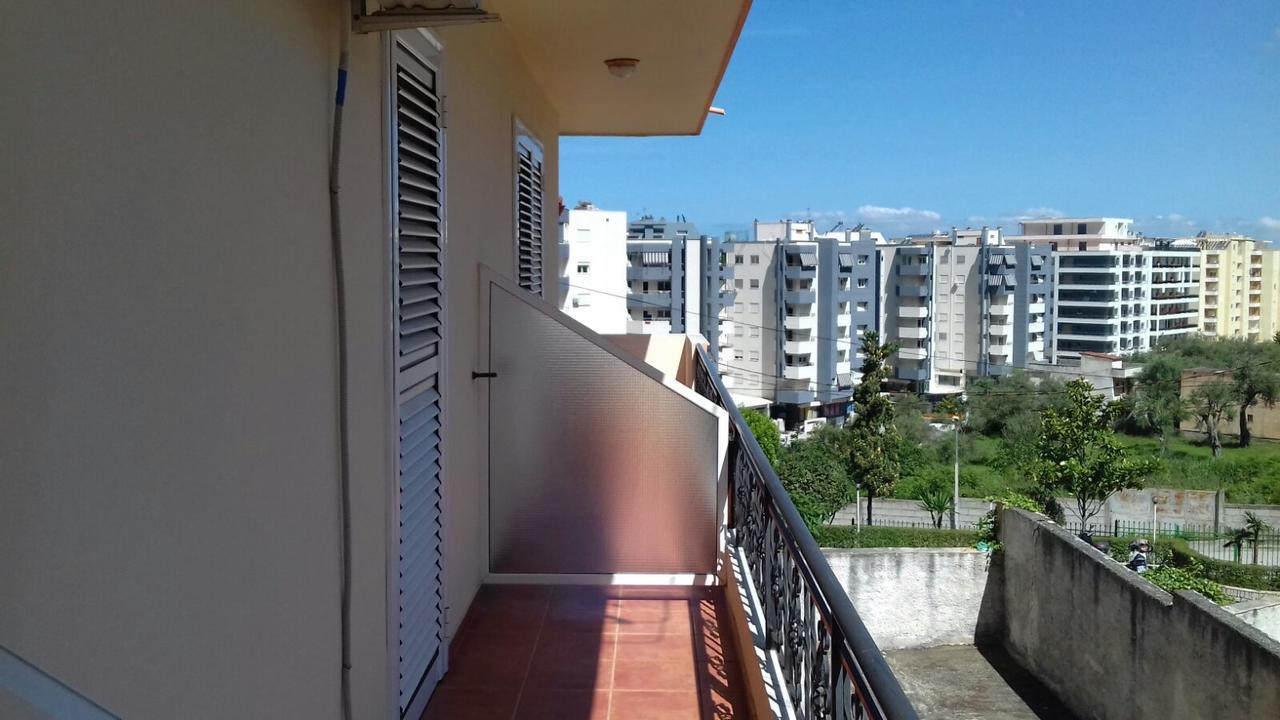 Vila Kristal Vlora Dış mekan fotoğraf